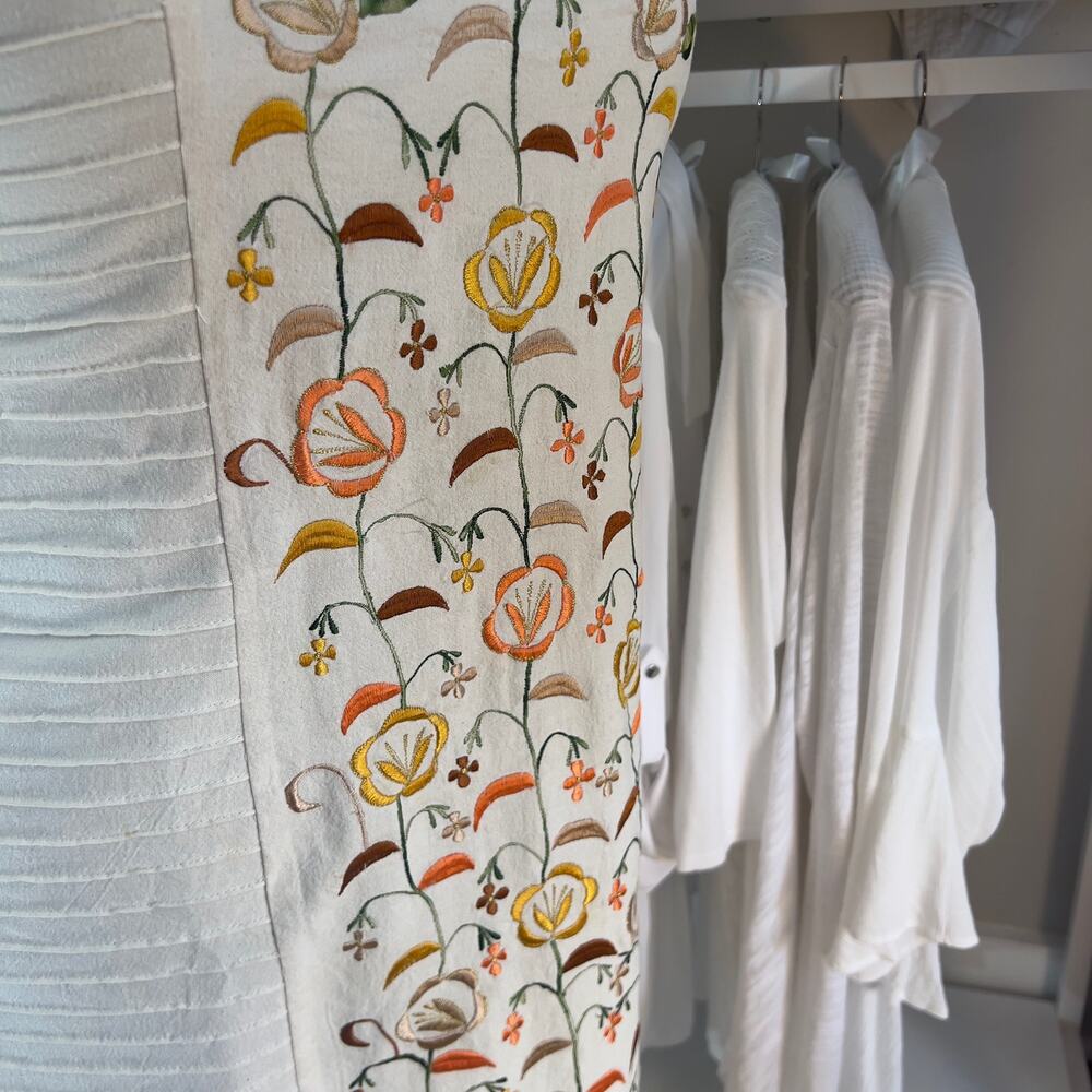 Glyphs women's sz. Large cotton embroidered muslin dress spring, fall #2250 - Picture 7 of 8